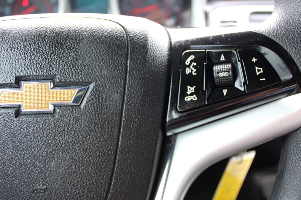 Used 2014 Chevrolet Camaro LS RWD image 19