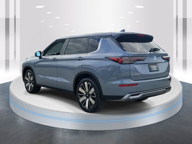 New 2026 Mitsubishi Outlander SE image 4