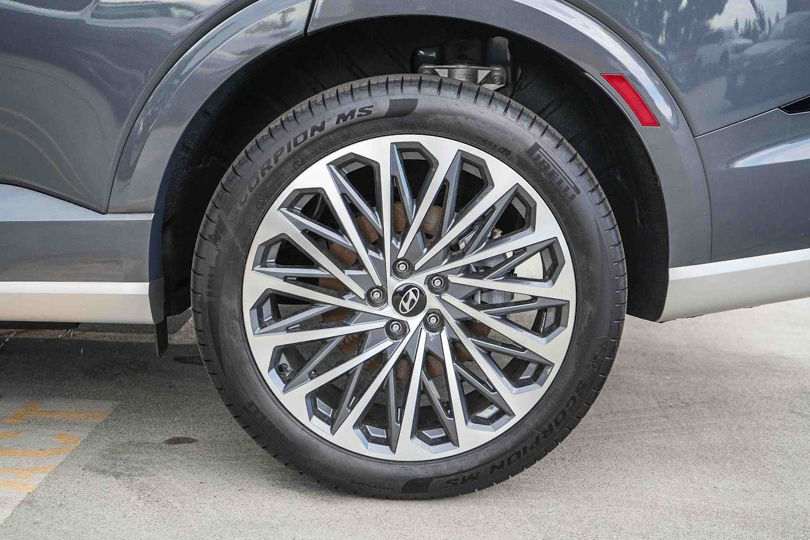 New 2026 Hyundai Palisade Calligraphy AWD/4WD image 12