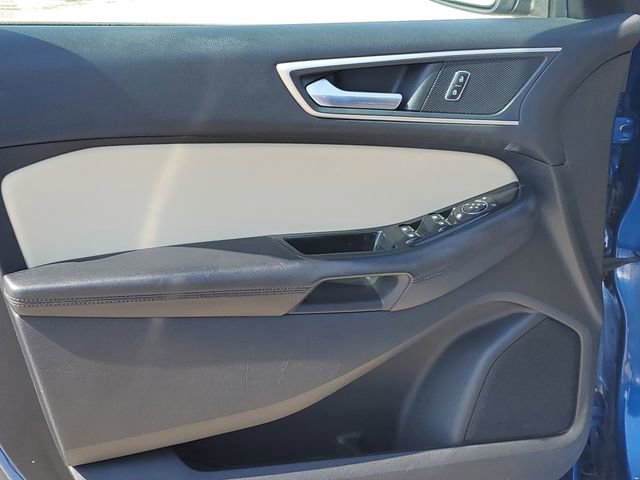 Used 2018 Ford Edge SEL w/ Equipment Group 201A AWD/4WD image 21