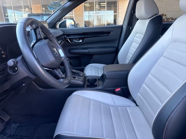 Used 2024 Honda CR-V Sport Touring image 8