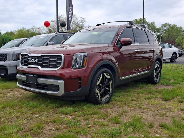 Used 2023 Kia Telluride S w/ S Sunroof Package AWD/4WD image 3