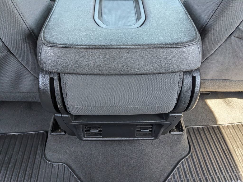 Used 2023 Chevrolet Silverado 1500 Custom image 41