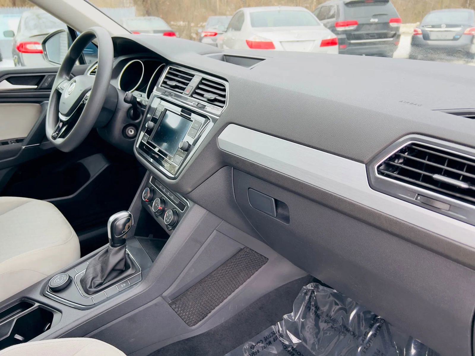 Used 2020 Volkswagen Tiguan S w/ 3rd Row Seat Package image 12