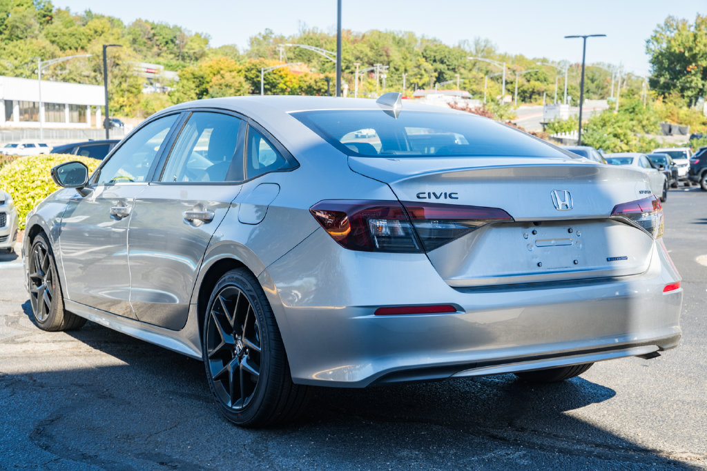 Used 2026 Honda Civic Sport Touring image 5