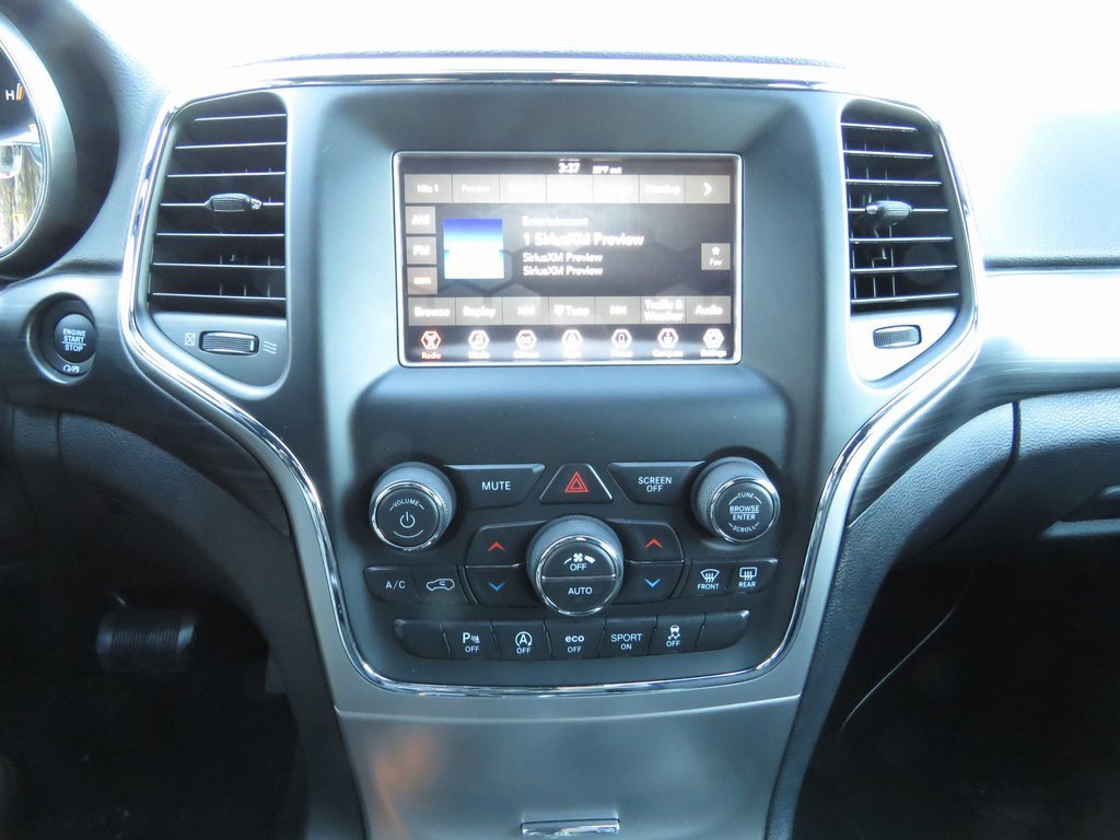 Used 2019 Jeep Grand Cherokee Laredo image 24