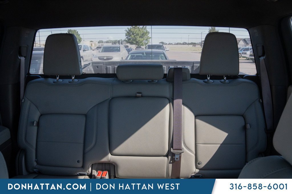 Used 2022 GMC Sierra 1500 SLT AWD/4WD image 21