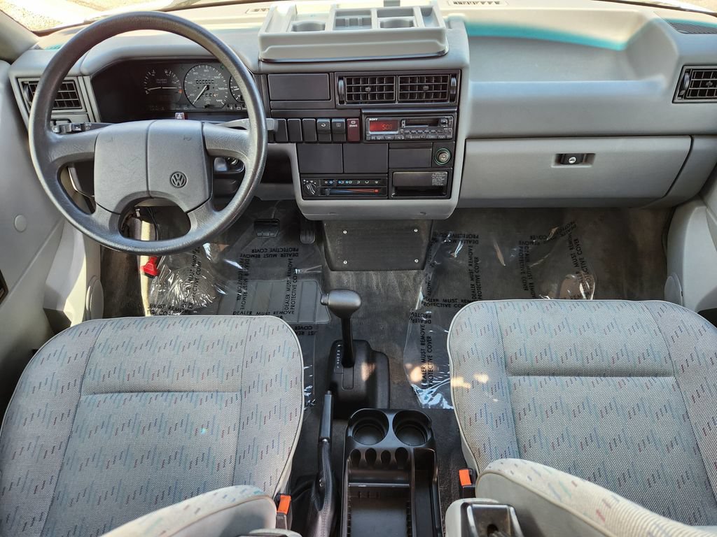 Used 1995 Volkswagen Eurovan Camper FWD image 12