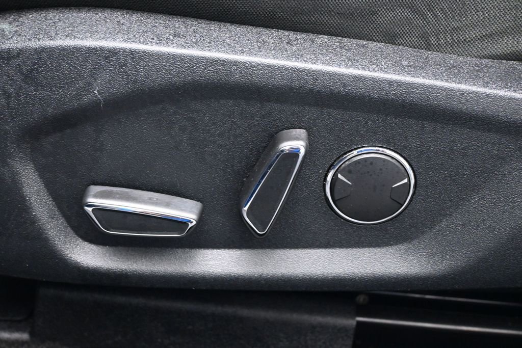 Certified 2019 Ford Fusion SE FWD image 10