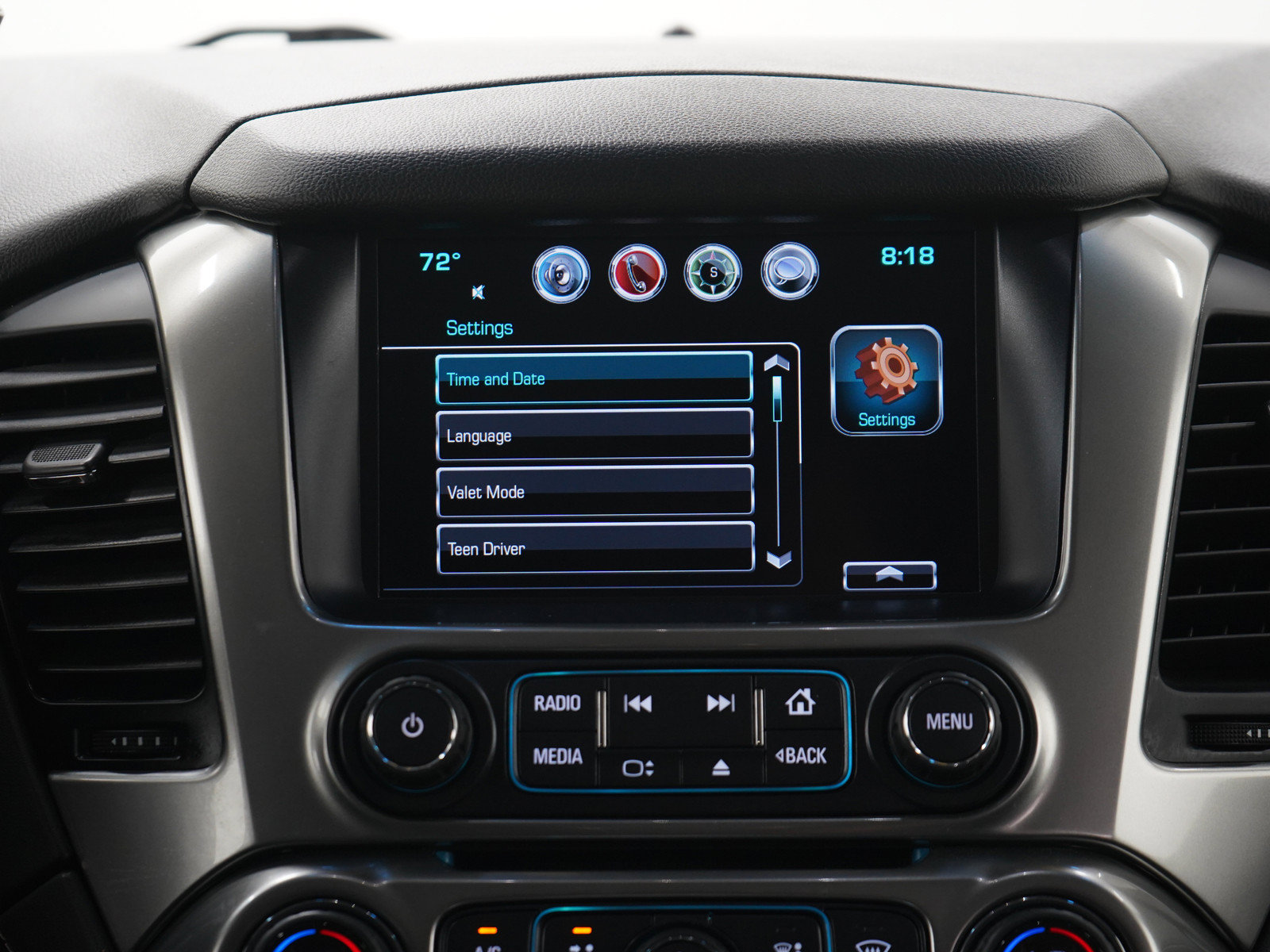 Used 2019 Chevrolet Tahoe LS AWD/4WD image 16