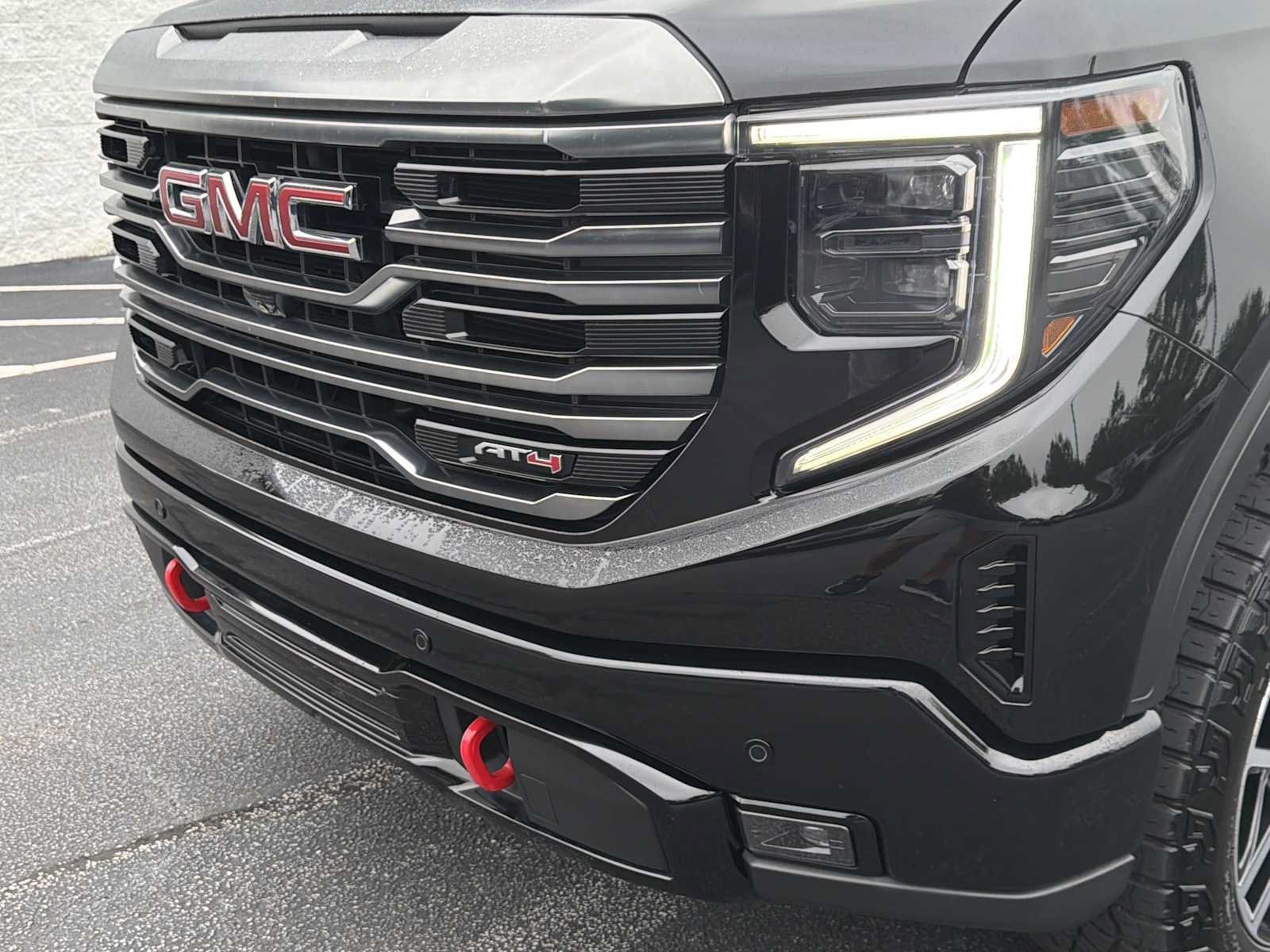 Used 2023 GMC Sierra 1500 AT4 w/ AT4 Premium Package AWD/4WD image 41