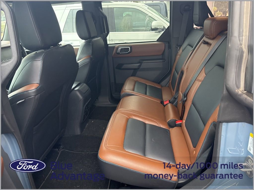 Used 2024 Ford Bronco Outer Banks image 3