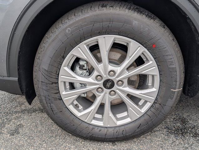 New 2026 Ford Escape Active image 13