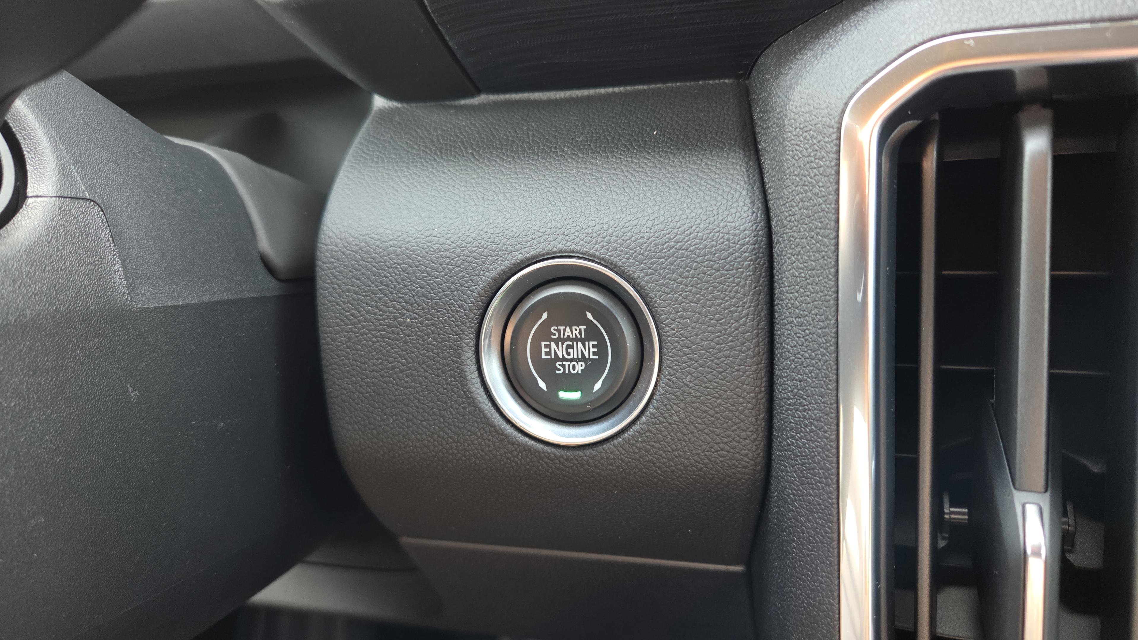 New 2026 GMC Acadia Elevation FWD image 13