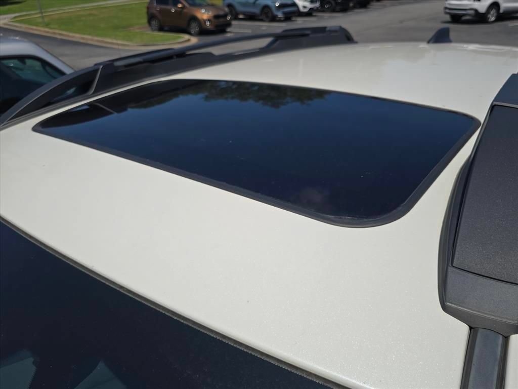 Used 2023 Subaru Outback Limited XT AWD/4WD image 5