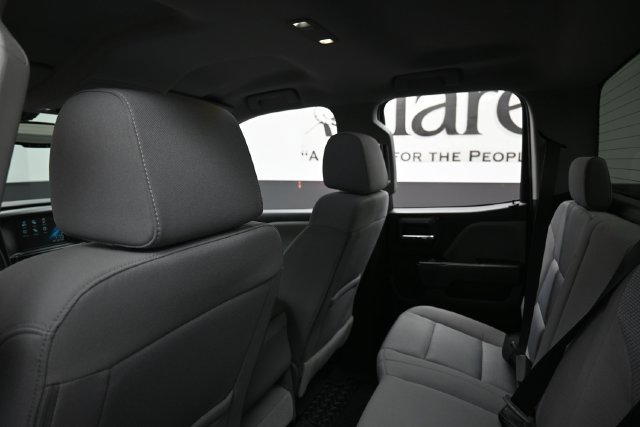 Used 2019 Chevrolet Silverado 1500 Custom w/ Custom Convenience Package AWD/4WD image 25