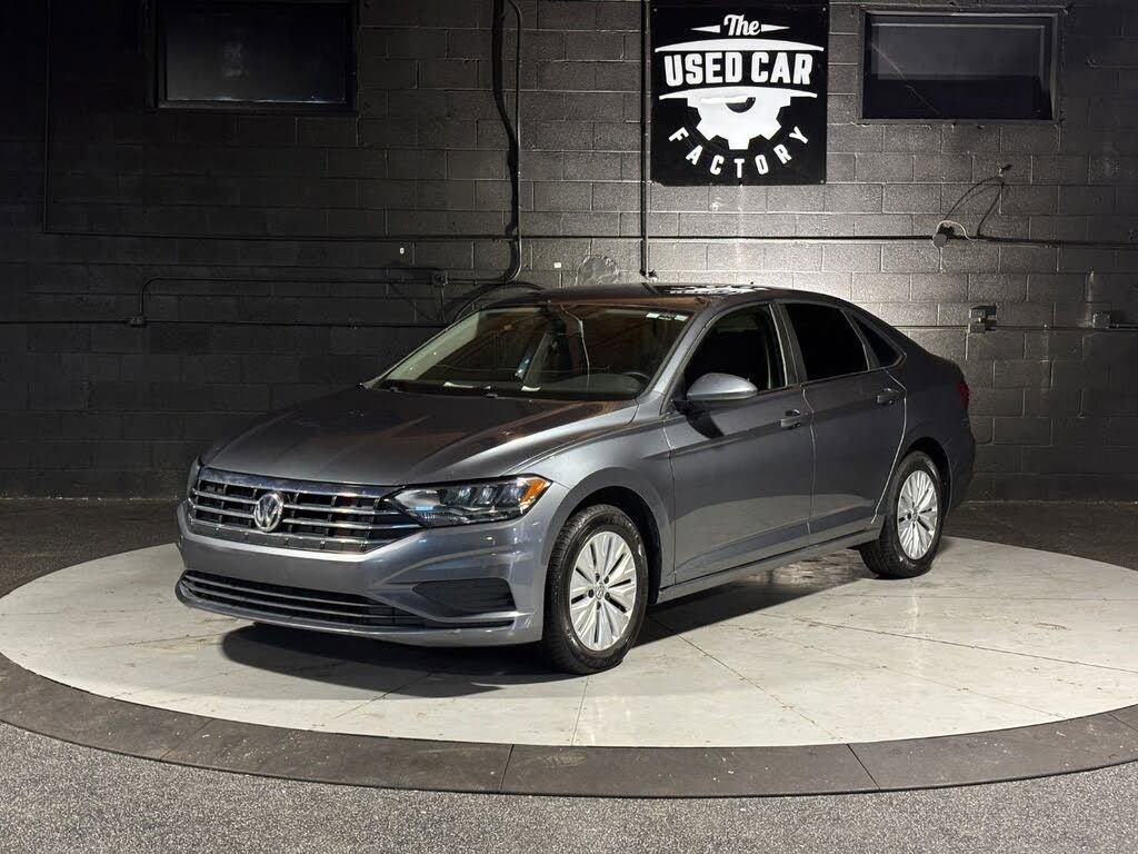 Used 2020 Volkswagen Jetta S image 1