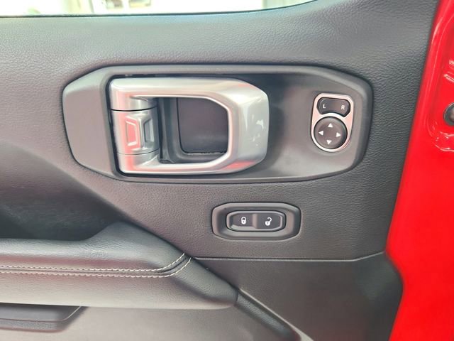 Used 2021 Jeep Wrangler Unlimited Sahara image 30