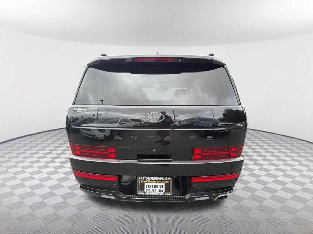 Used 2024 Hyundai Santa Fe Calligraphy FWD image 6