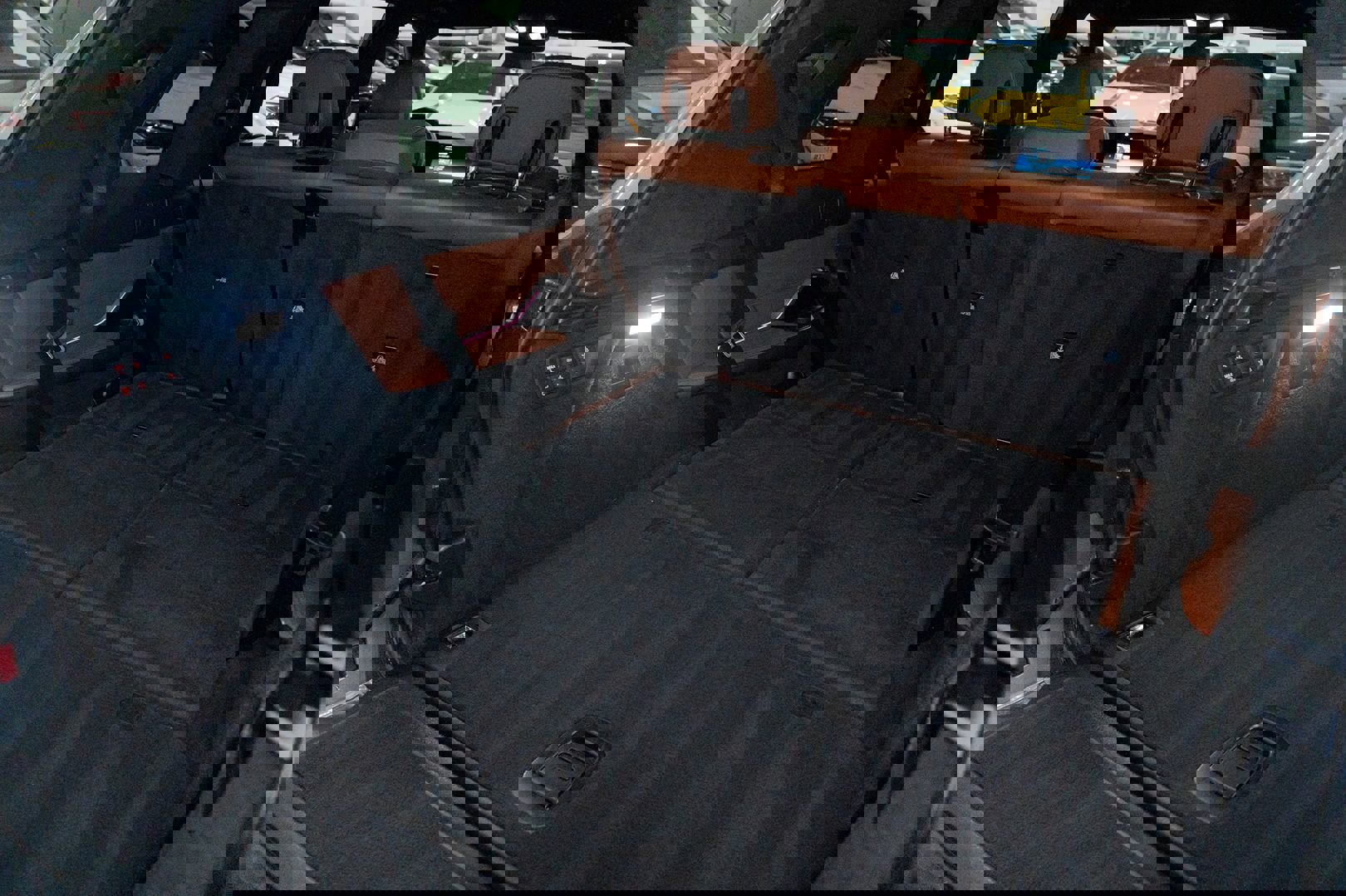 Used 2023 BMW X7 M60i image 42