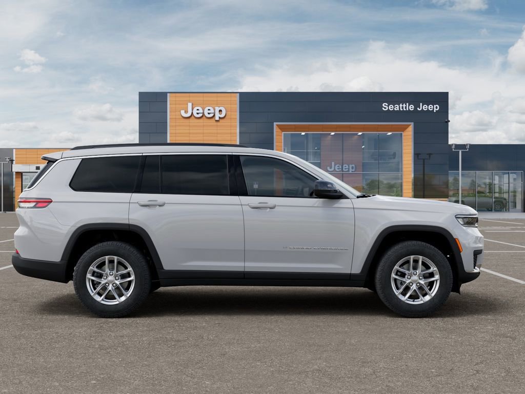 New 2026 Jeep Grand Cherokee L Laredo AWD/4WD image 22