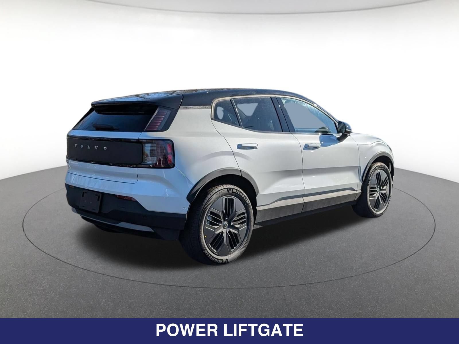 New 2026 Volvo EX30 Cross Country Ultra w/ Protection Package Premier AWD/4WD image 5