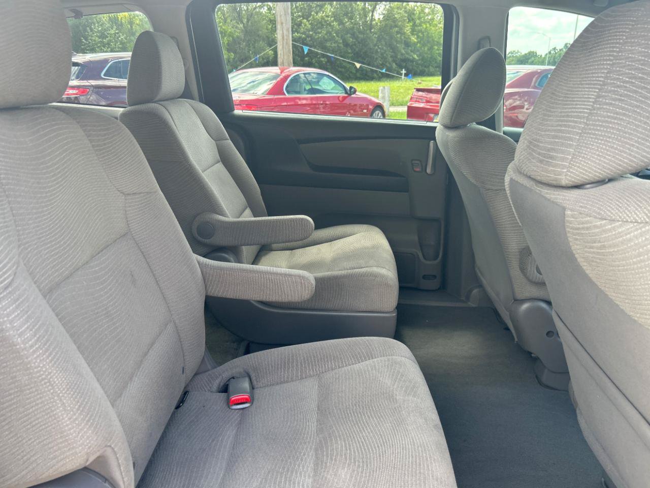 Used 2012 Honda Odyssey LX image 22
