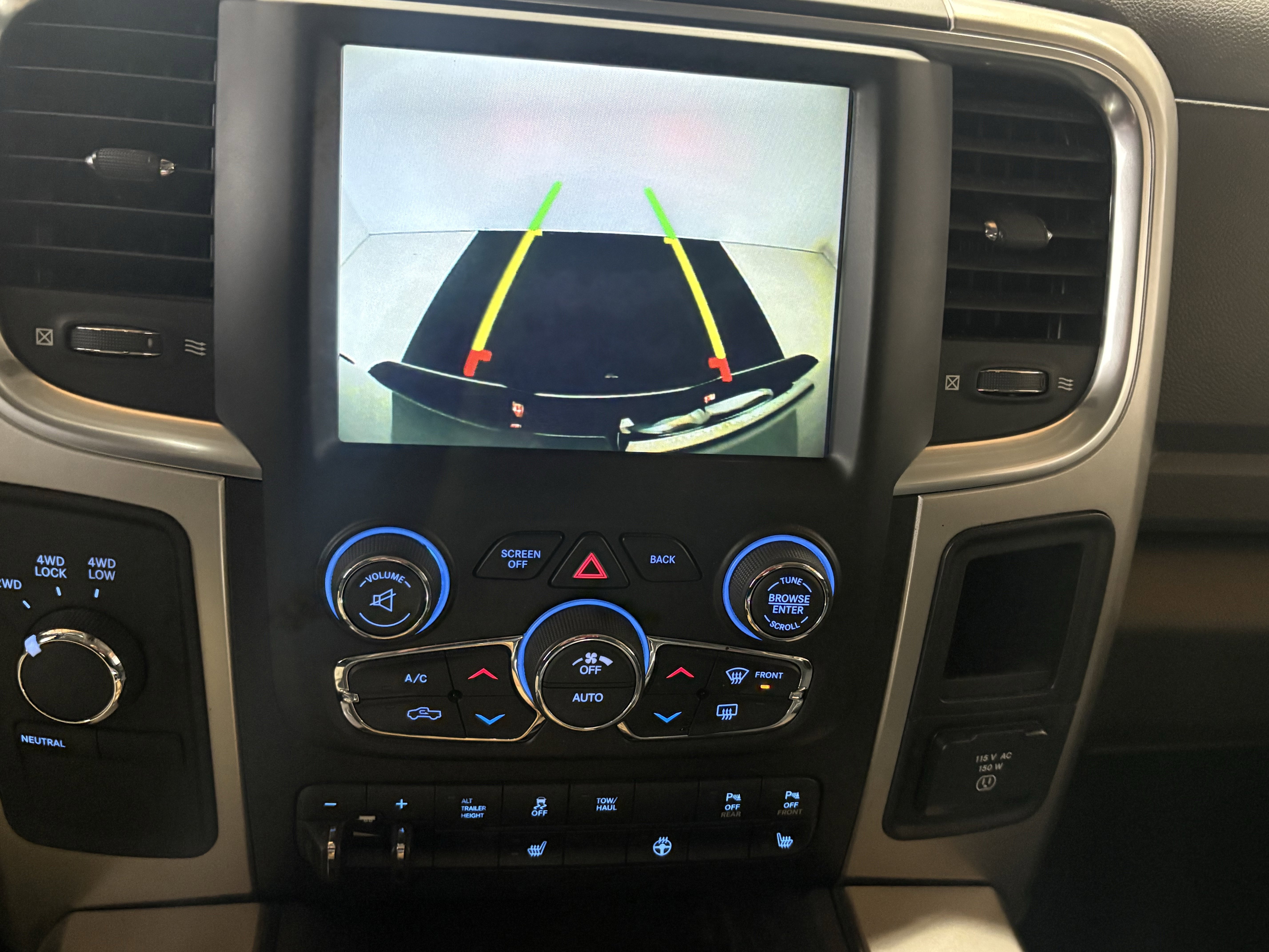 Used 2018 RAM 2500 Big Horn image 32