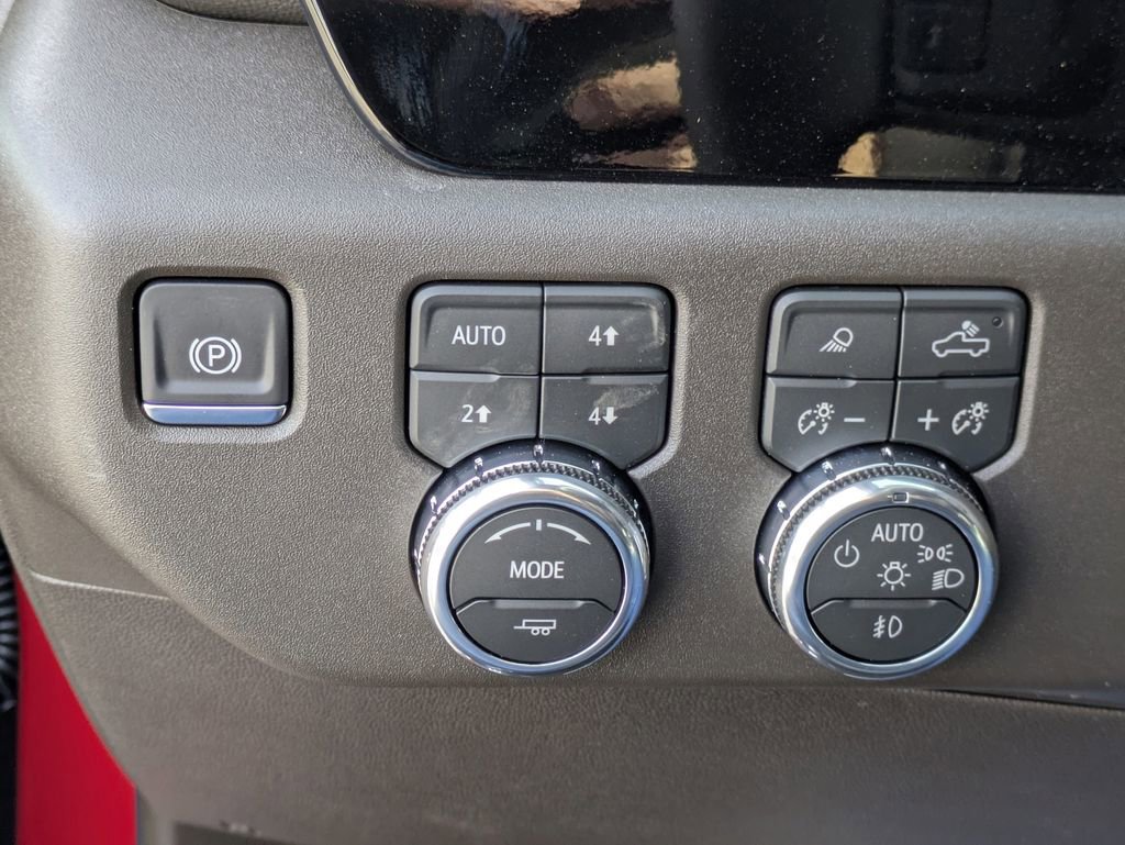 New 2026 GMC Sierra 1500 SLT image 20