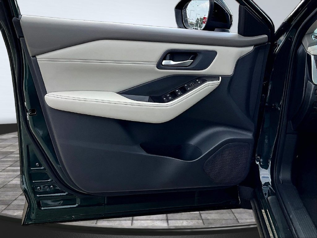 New 2026 Nissan Rogue Dark Armor AWD/4WD image 26