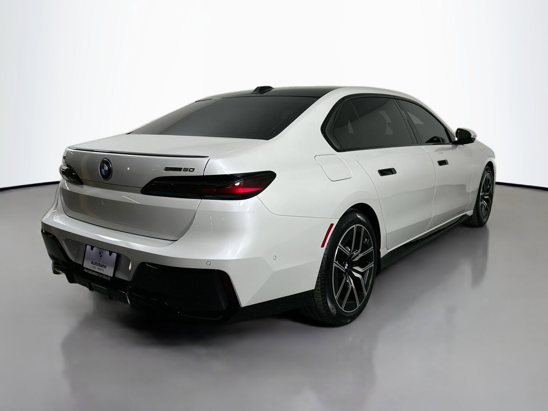 New 2026 BMW i7 eDrive50 w/ M Sport Package image 4