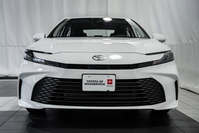 Used 2026 Toyota Camry LE image 2