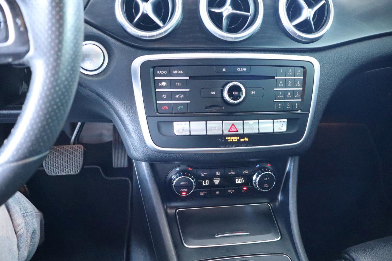 Used 2018 Mercedes-Benz CLA 250 4MATIC image 20