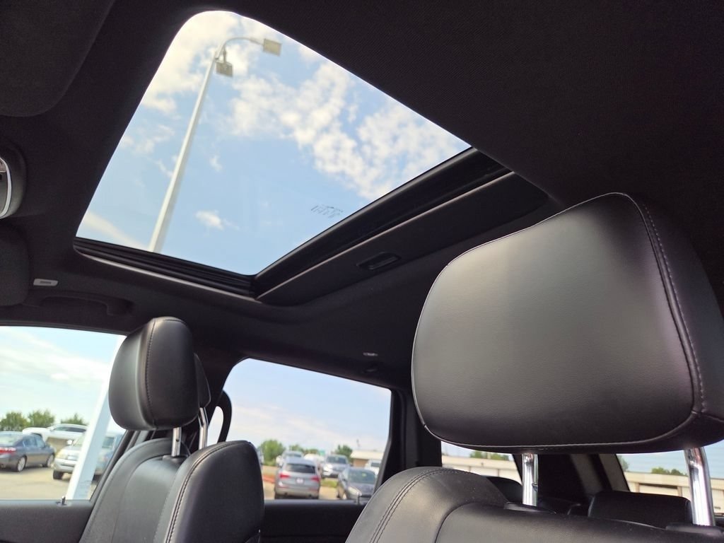 Used 2020 Jeep Grand Cherokee Limited AWD/4WD image 8