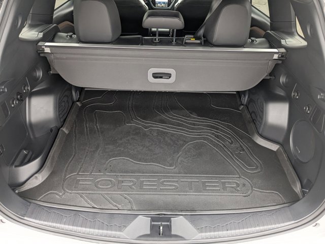 Used 2025 Subaru Forester Sport image 6