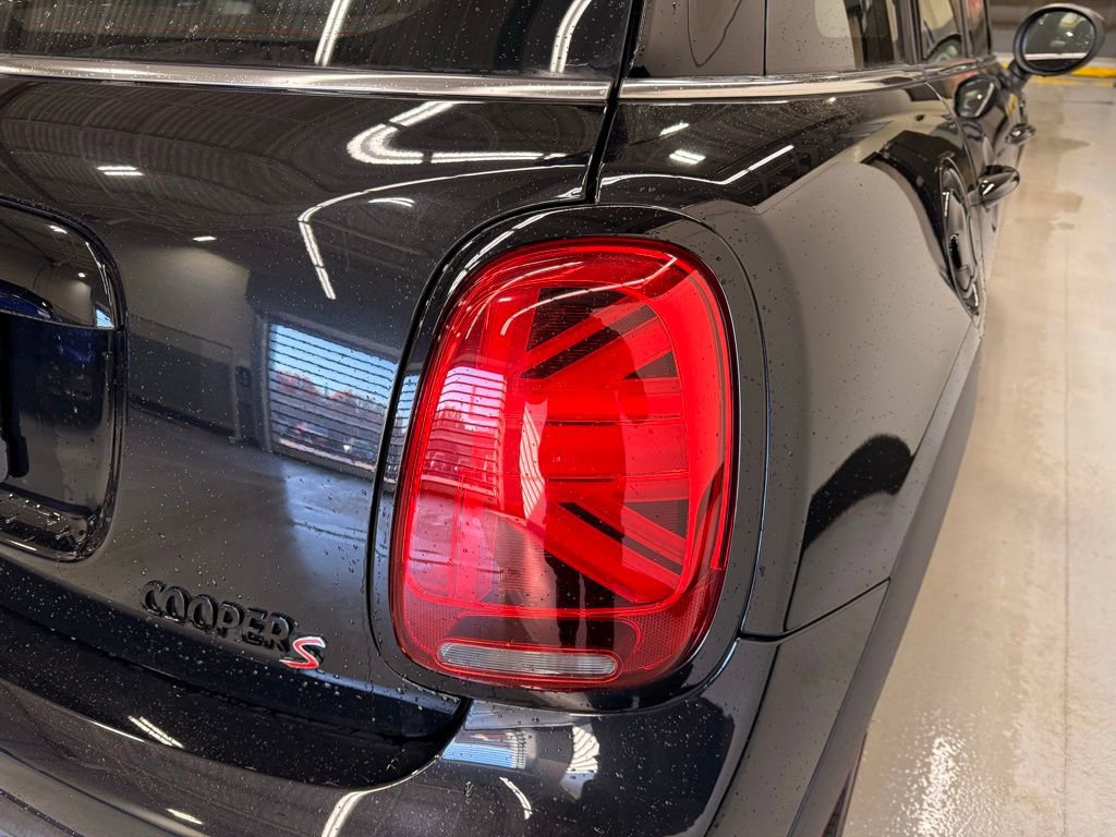 Used 2023 MINI Cooper S image 5