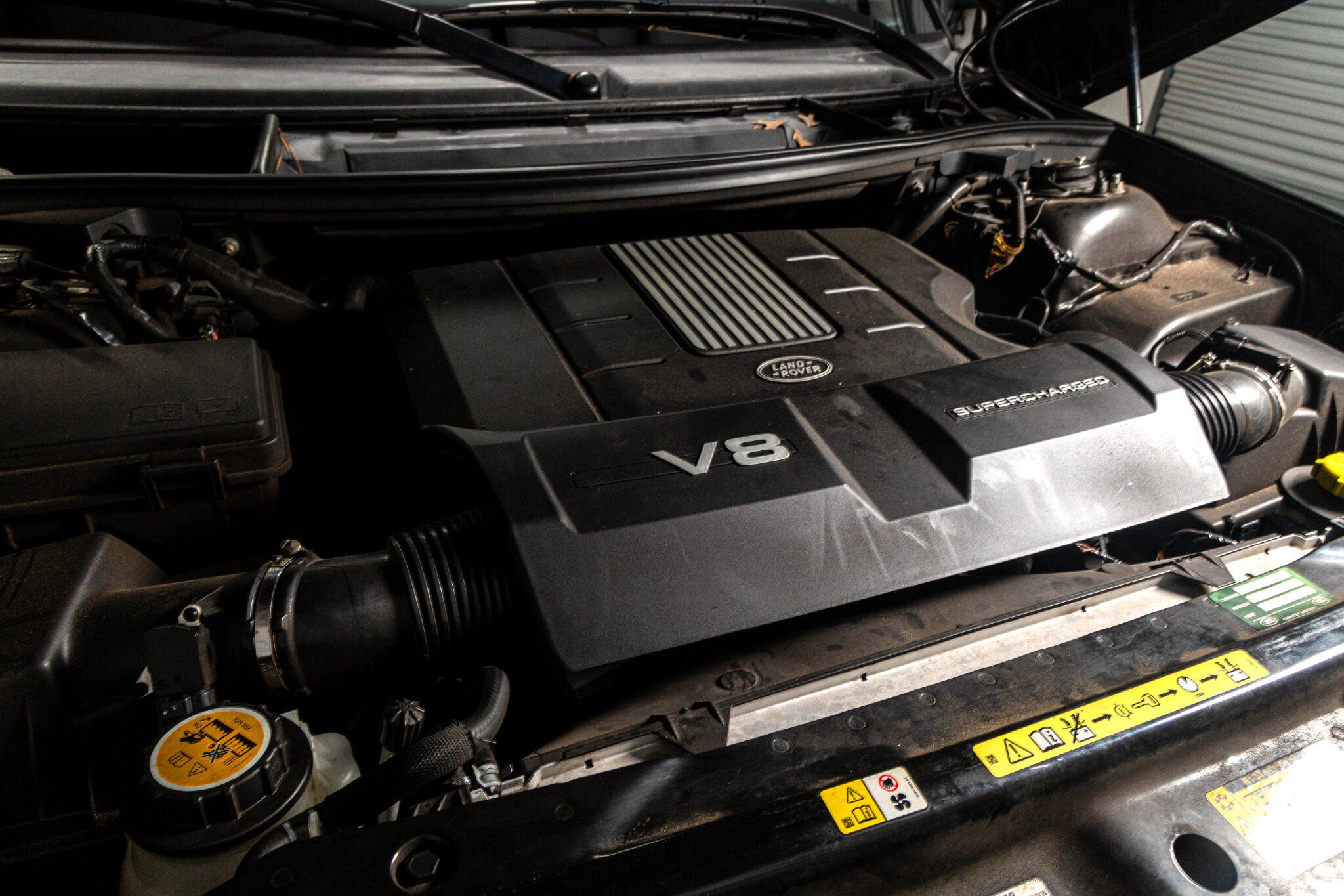 Used 2011 Land Rover Range Rover Autobiography image 15