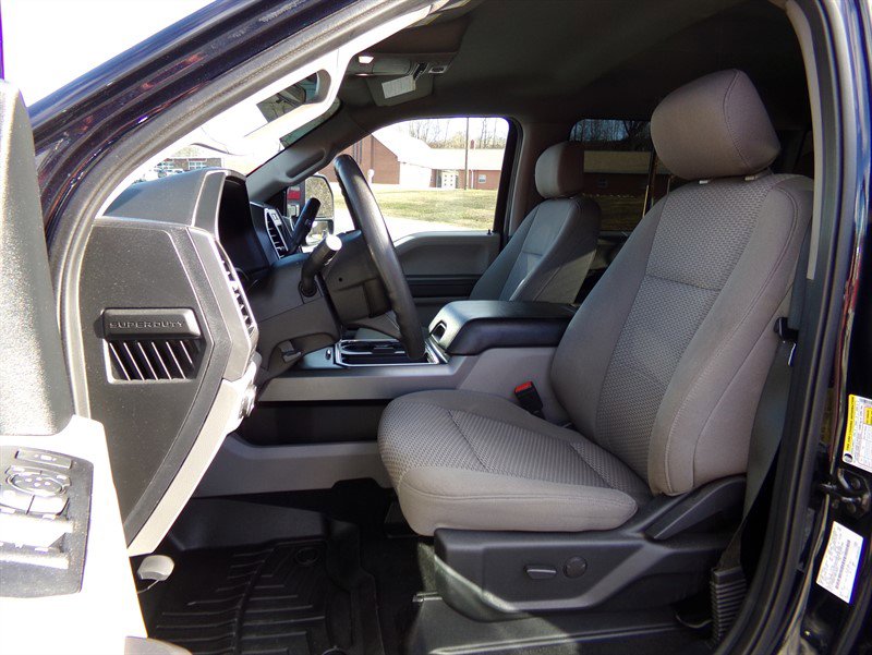 Used 2021 Ford F250 XLT w/ XLT Premium Package image 35