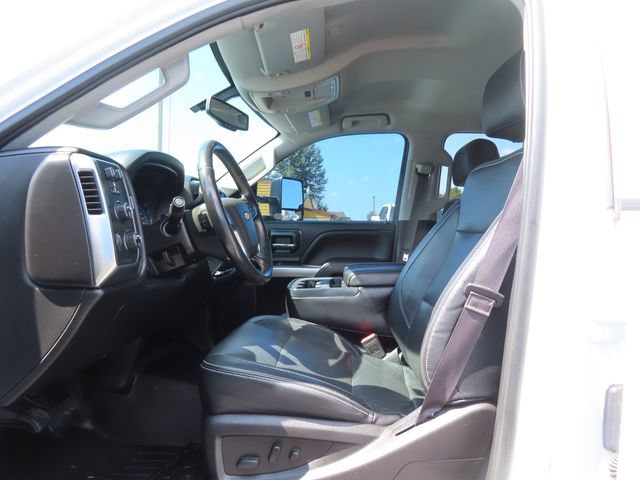 Used 2017 Chevrolet Silverado 3500 LT AWD/4WD image 15