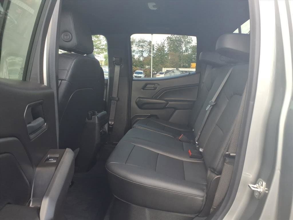 Used 2025 Chevrolet Colorado W/T image 21