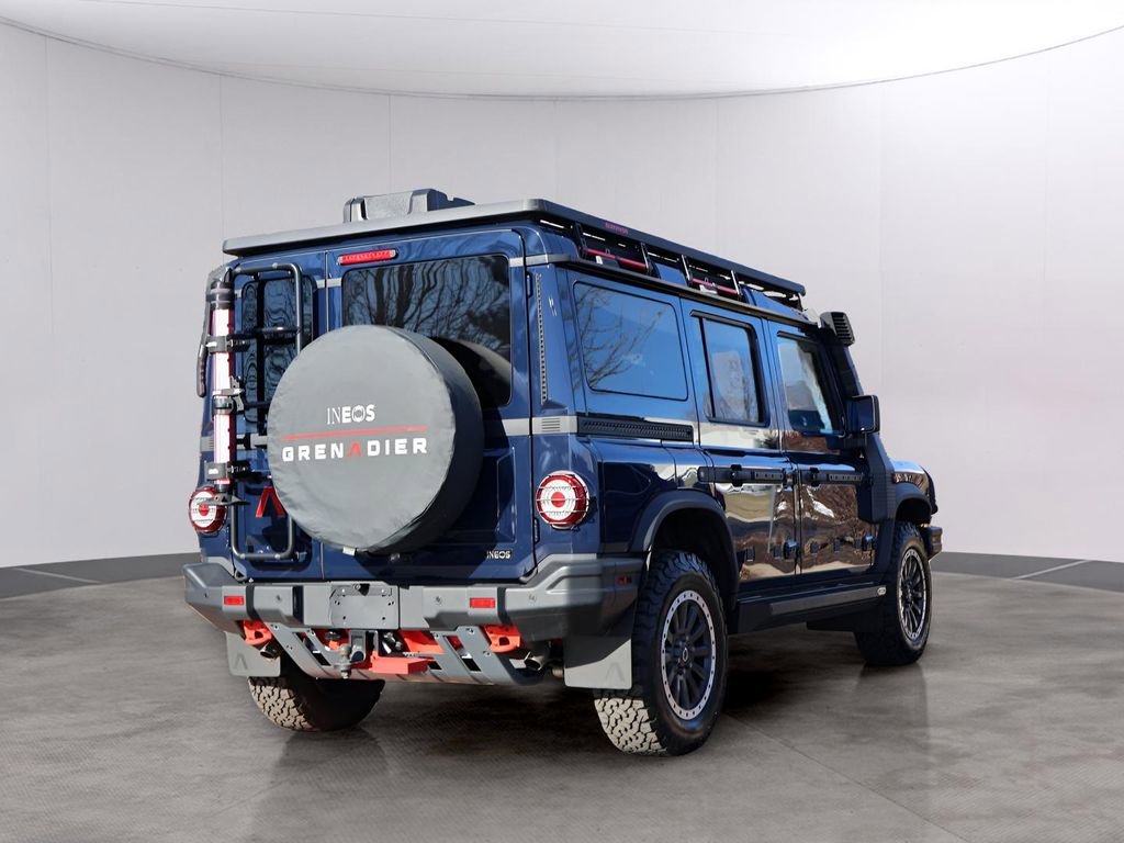 Used 2025 INEOS Grenadier Fieldmaster Edition image 7