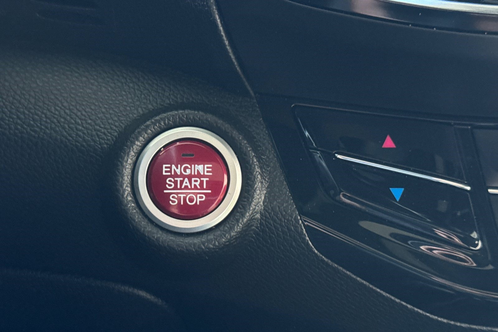 Used 2016 Honda Accord Touring image 16