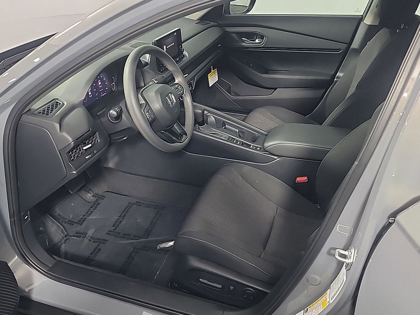 Certified 2025 Honda Accord SE image 18