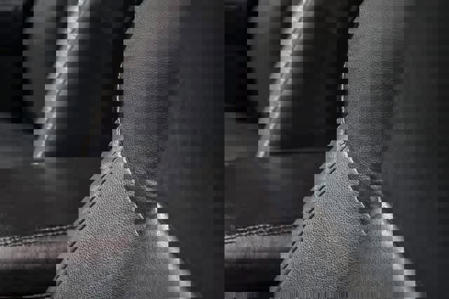 Used 2014 Toyota RAV4 Limited w/ Technology Package image 19