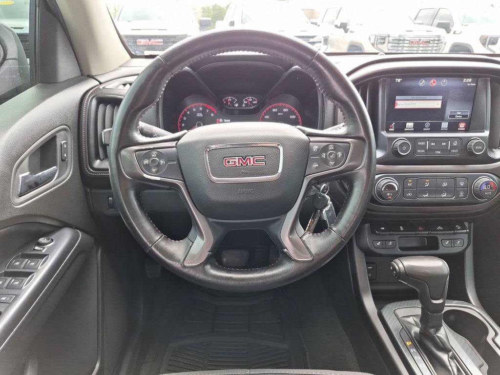 Used 2015 GMC Canyon SLE w/ All-Terrain Adventure Package RWD image 30