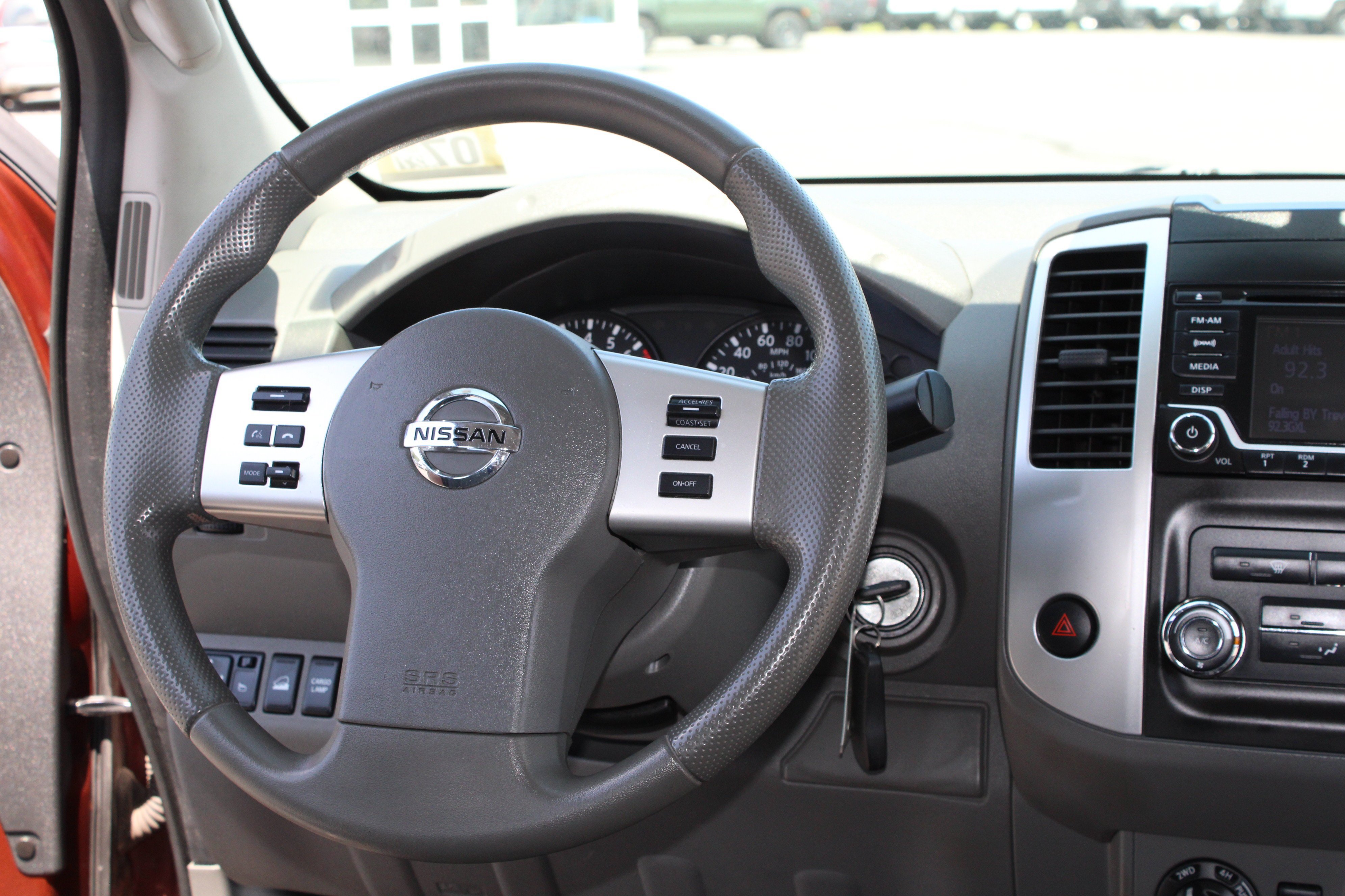 Used 2016 Nissan Frontier SV AWD/4WD image 25