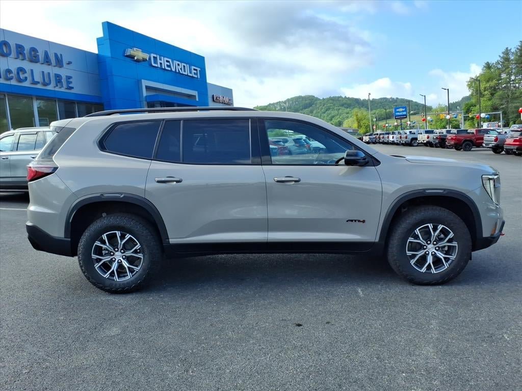 New 2026 GMC Acadia AT4 w/ Luxury Package AWD/4WD image 9