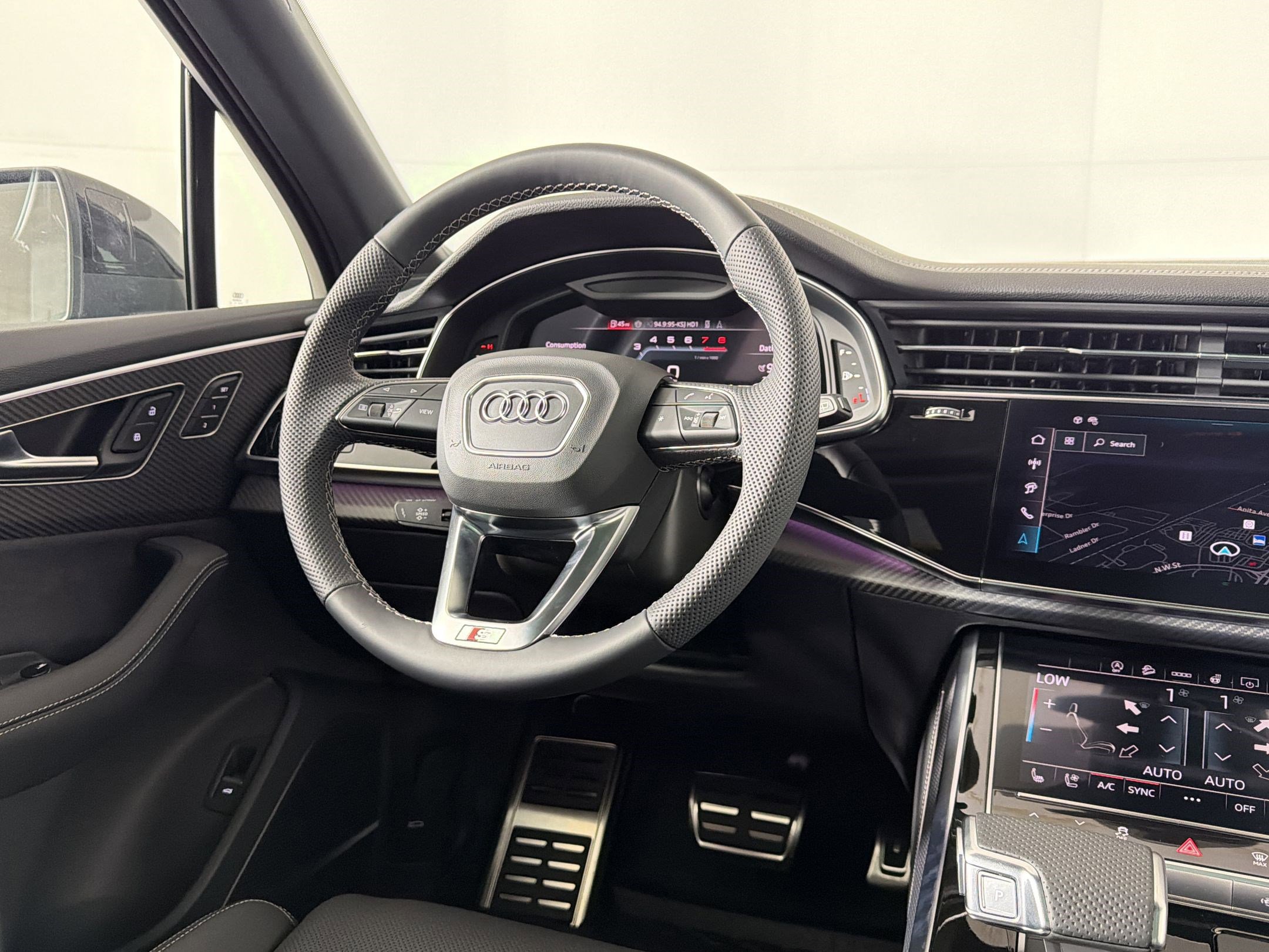New 2026 Audi SQ7 Premium Plus image 27