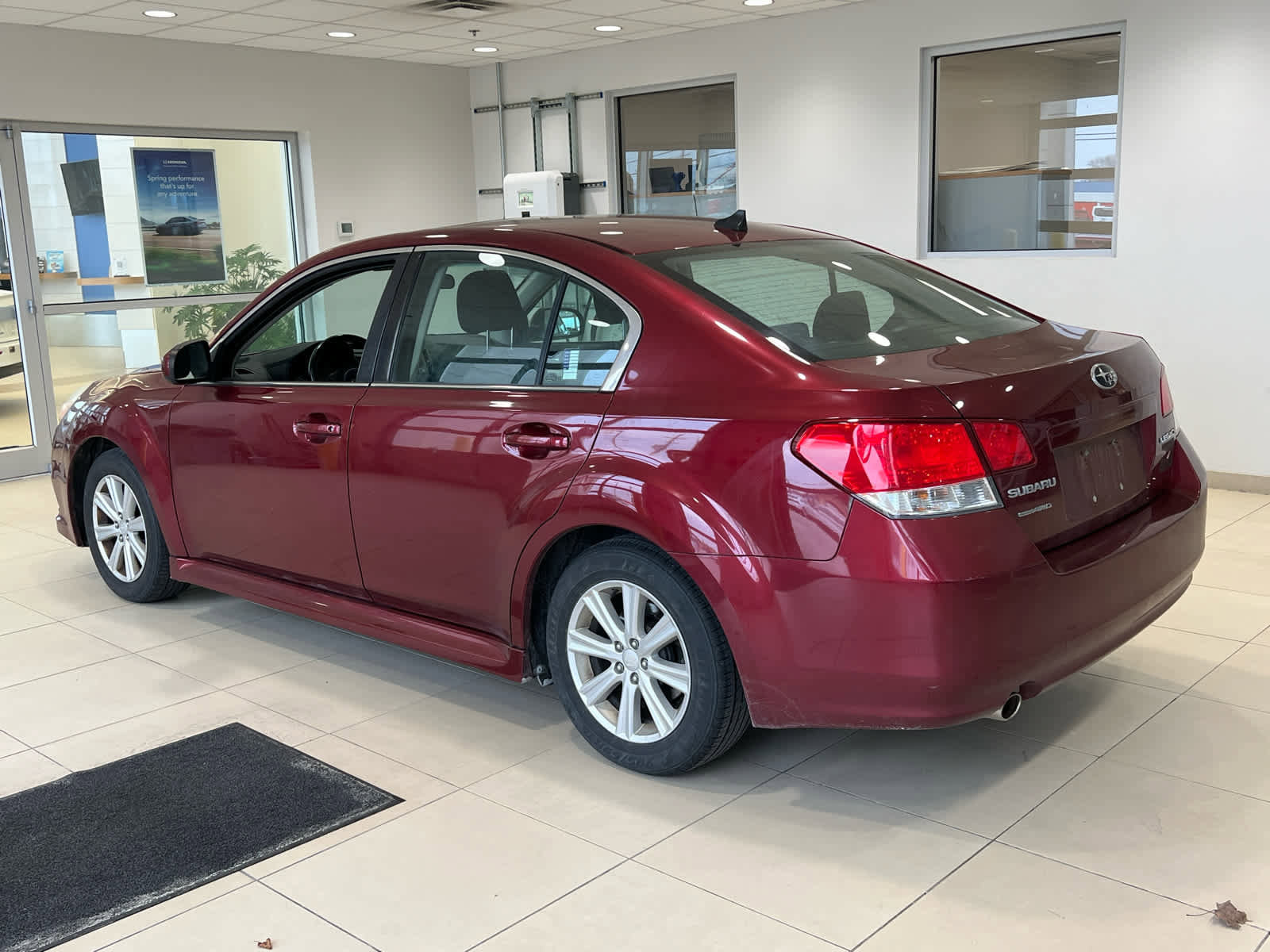 Used 2011 Subaru Legacy 2.5i Premium image 5