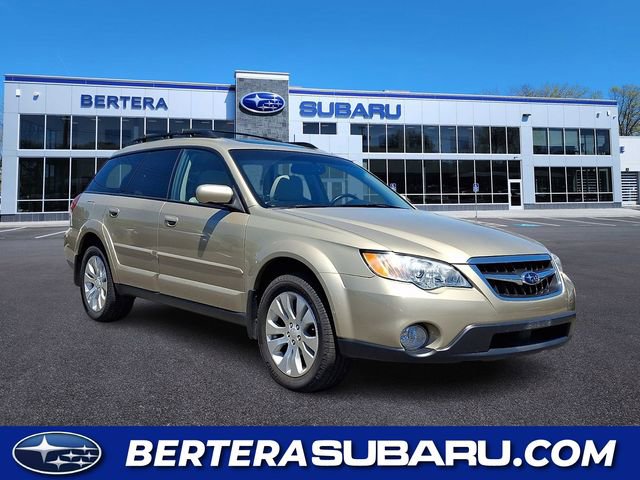 Used 2009 Subaru Outback 2.5i Limited AWD/4WD image 1